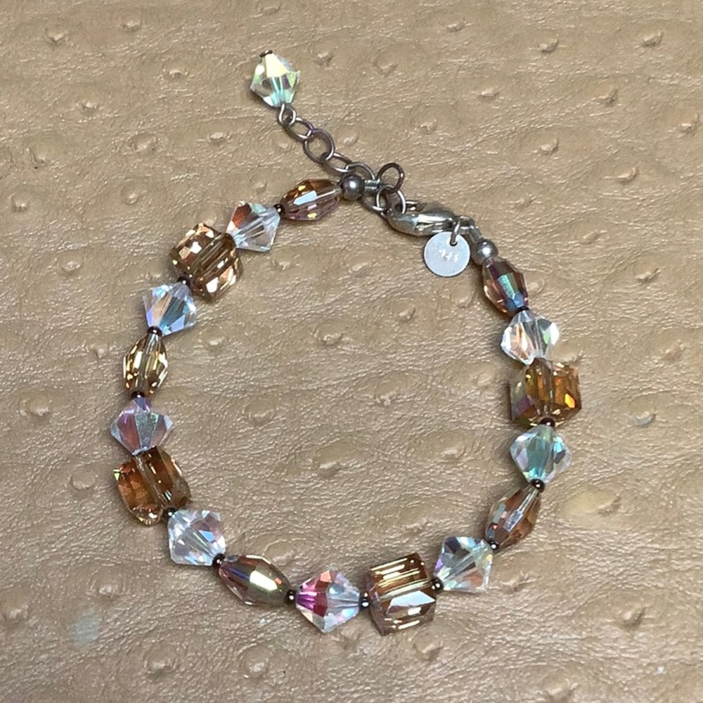 😍Emily Ray Swarovski Bead Bracelet😍NWOT